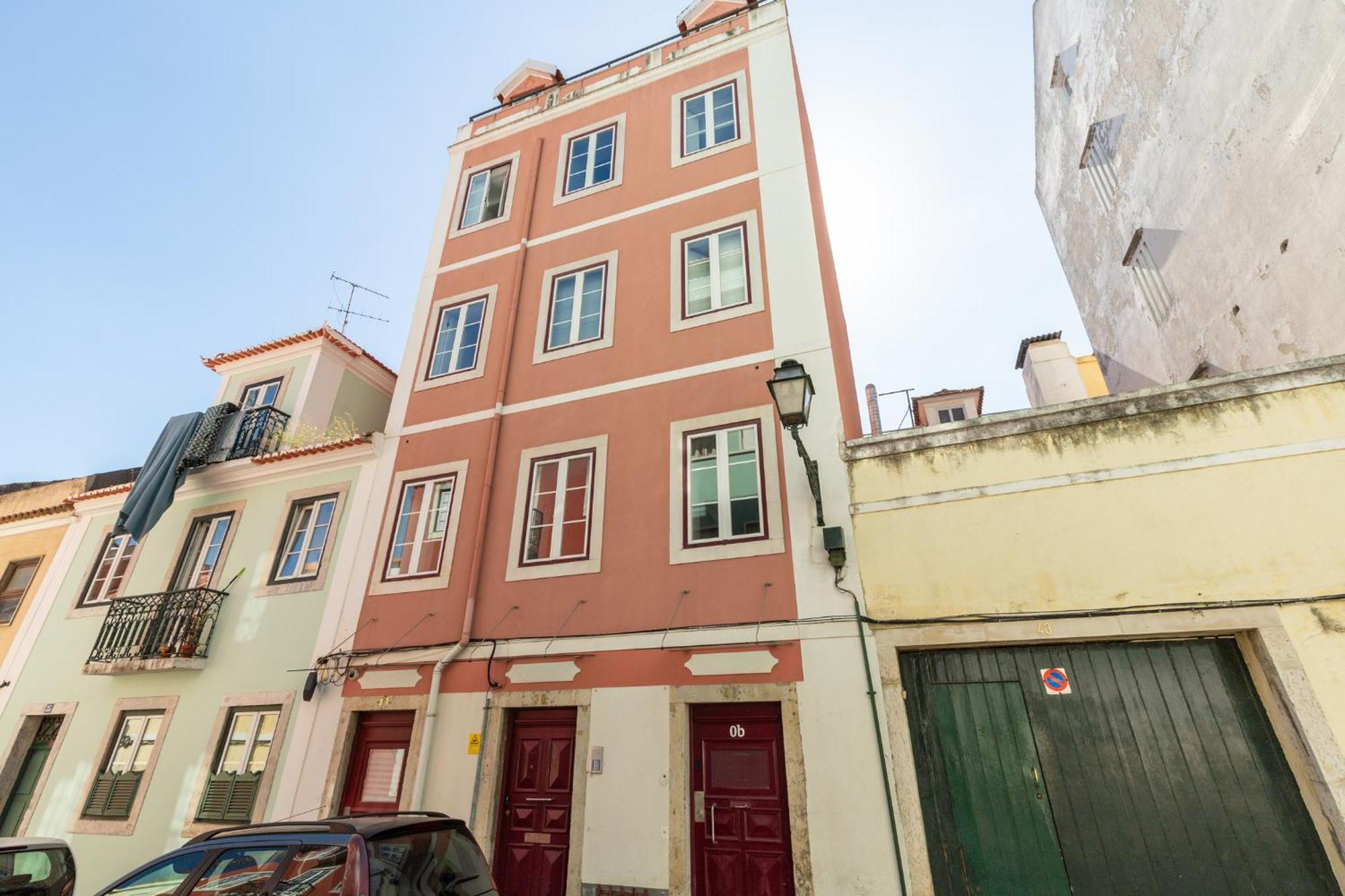 Designer Retreat- Newly Remodelled 1 Bedroom Lisboa